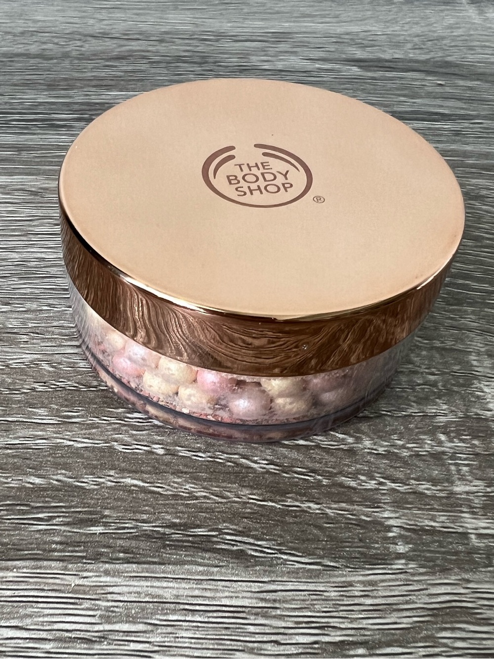The Body Shop Brush on Radiance Pearls Shimmer Highlighter Rave Festival